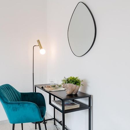 Relstay - Gae Aulenti - 1Br Милано Екстериор снимка