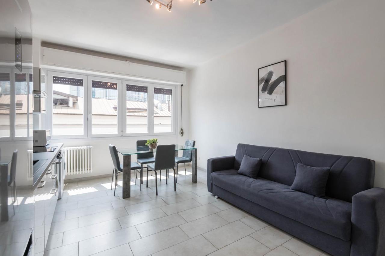 Relstay - Gae Aulenti - 1Br Милано Екстериор снимка